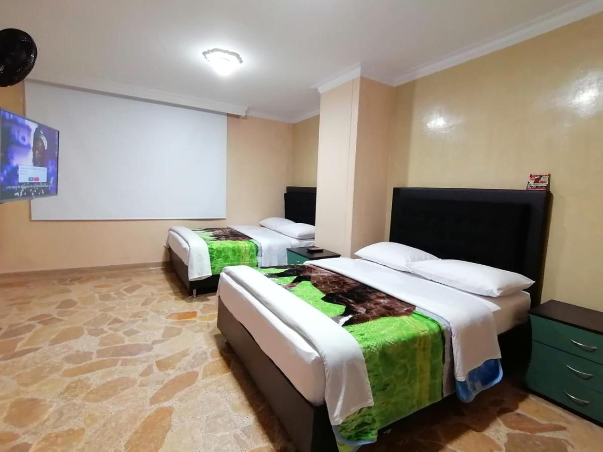 Hotel Golden Suite Pereira Eksteriør billede