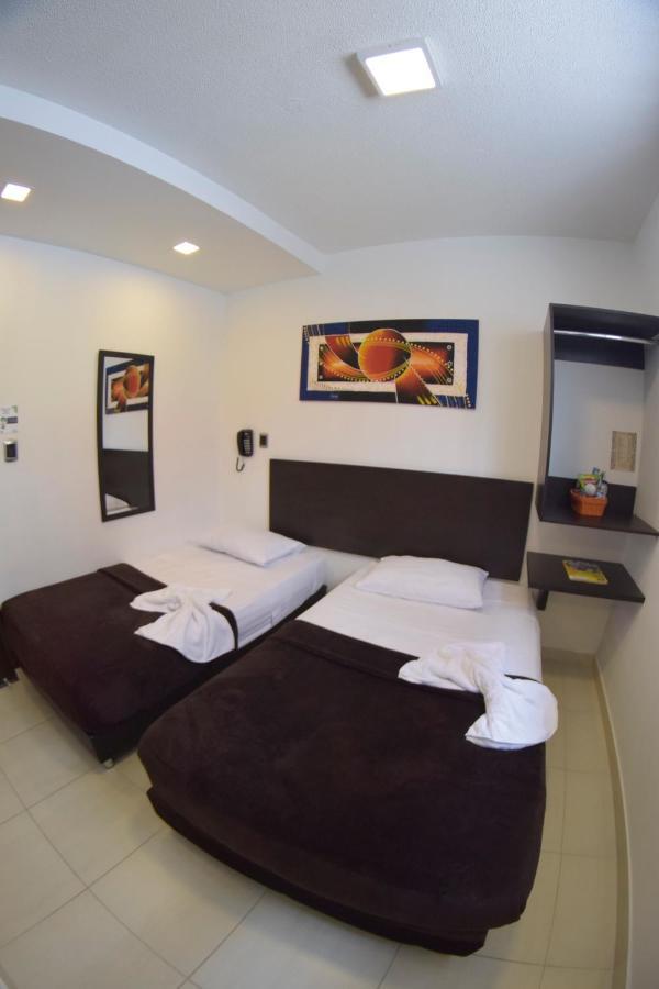 Hotel Golden Suite Pereira Eksteriør billede